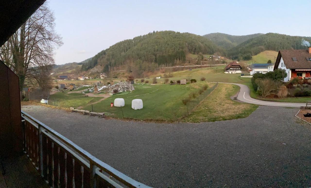 Gasthaus Roessle 古塔赫 外观 照片