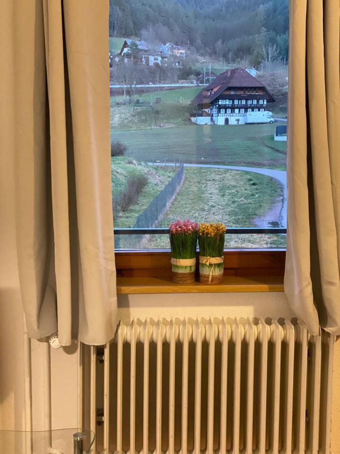 Gasthaus Roessle 古塔赫 外观 照片